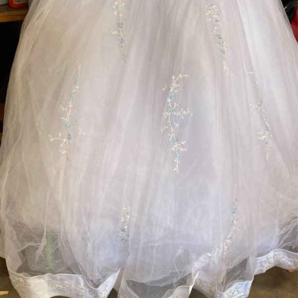 DRESS - Picture 2 of 4